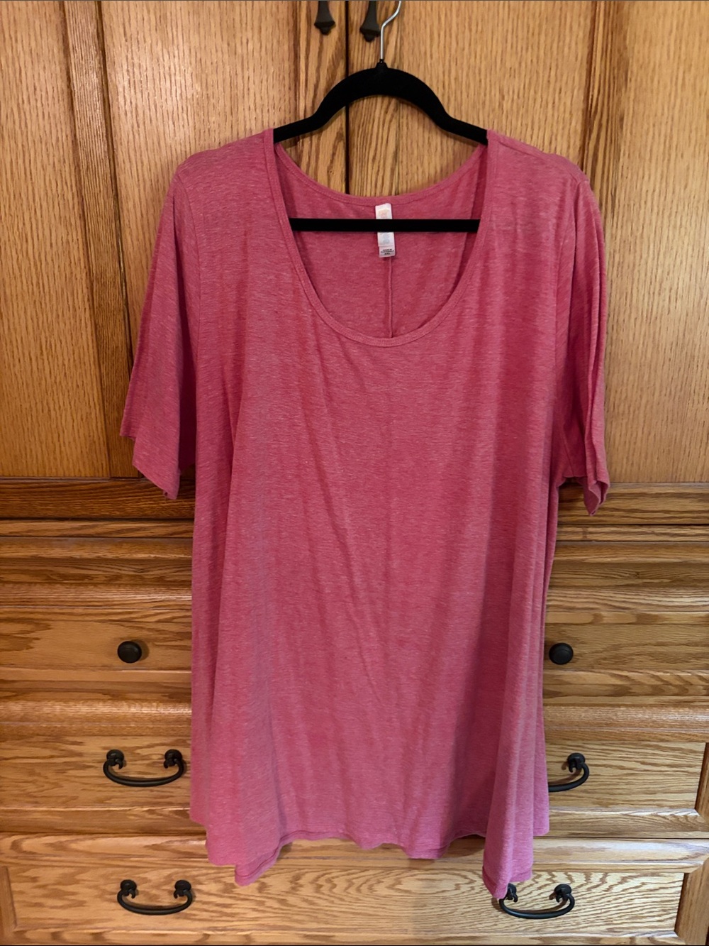 LuLaRoe Scoop Neck Short Sleeve Top - Rose Pink